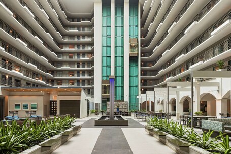 Embassy Suites by Hilton Miami International Airport - Image 46