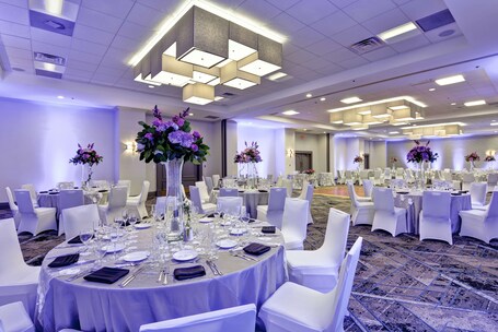Embassy Suites by Hilton Miami International Airport - Image 74