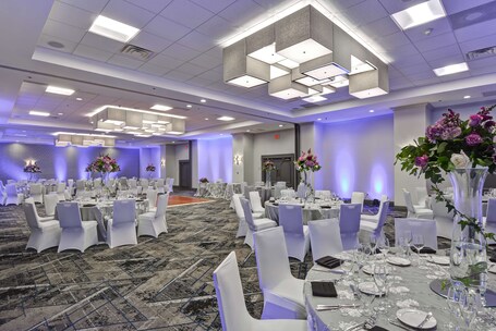 Embassy Suites by Hilton Miami International Airport - Image 75