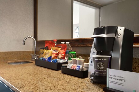 Embassy Suites by Hilton Miami International Airport - Image 22