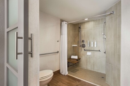 Embassy Suites by Hilton Miami International Airport - Image 73