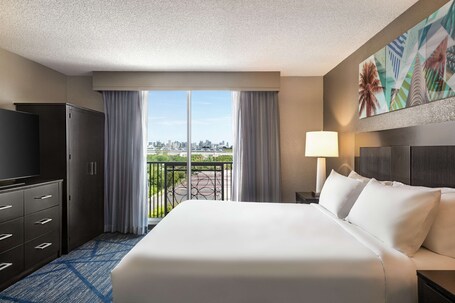 Embassy Suites by Hilton Miami International Airport - Image 62