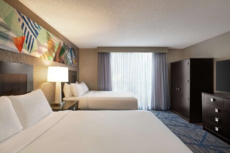 Embassy Suites by Hilton Miami International Airport - Image 10