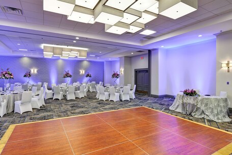 Embassy Suites by Hilton Miami International Airport - Image 72
