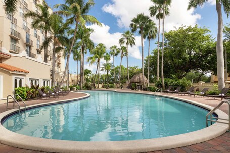 Embassy Suites by Hilton Miami International Airport - Image 16