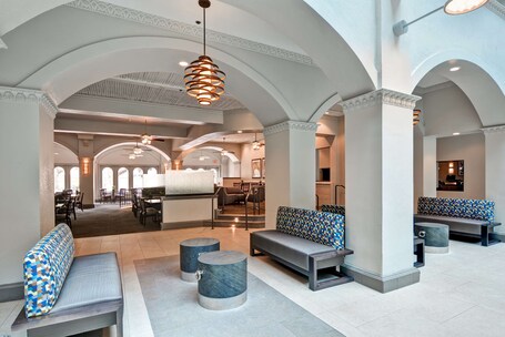 Embassy Suites by Hilton Miami International Airport - Image 33