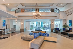 Lobby - Embassy Suites by Hilton Miami International Airport (Miami)