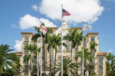 Embassy Suites by Hilton Miami International Airport - Image 14