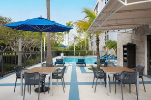 Terrace/patio - Hampton Inn Miami-Airport West (Miami)