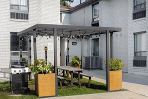 BBQ/picnic area
