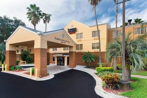 Exterior - Fairfield Inn and Suites by Marriott Tampa Brandon (Tampa)