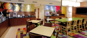 Fairfield Inn and Suites by Marriott Tampa Brandon