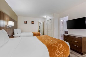 Hypo-allergenic bedding, desk, blackout curtains, iron/ironing board
