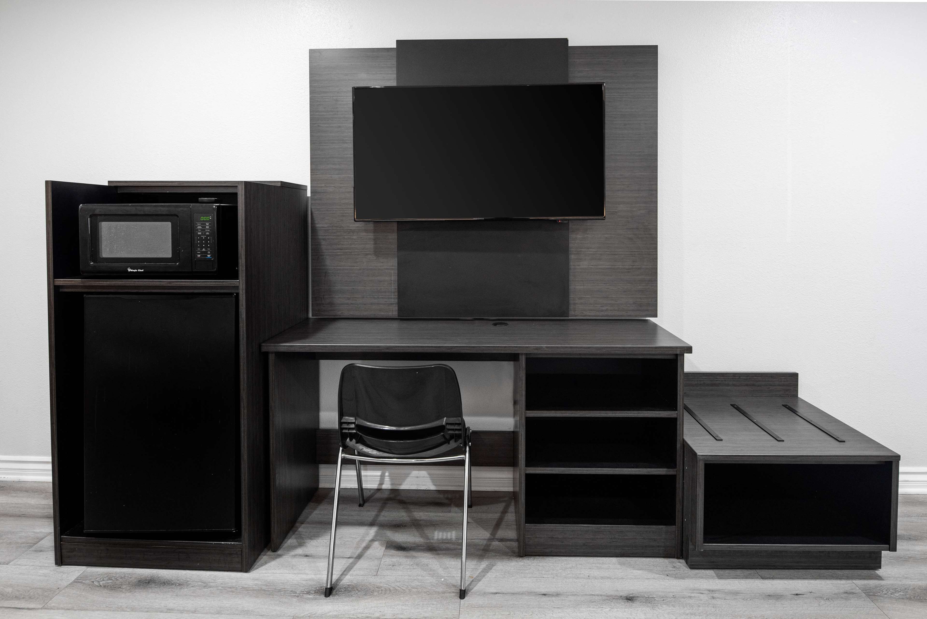 Bureau, rideaux occultants, Wi-Fi gratuit, draps fournis