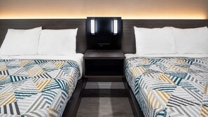 Escritorio, cortinas blackout, wifi gratis y ropa de cama 