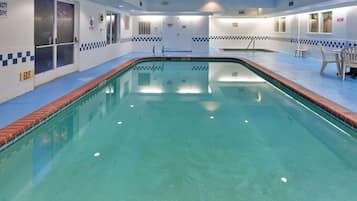 Indendørs pool