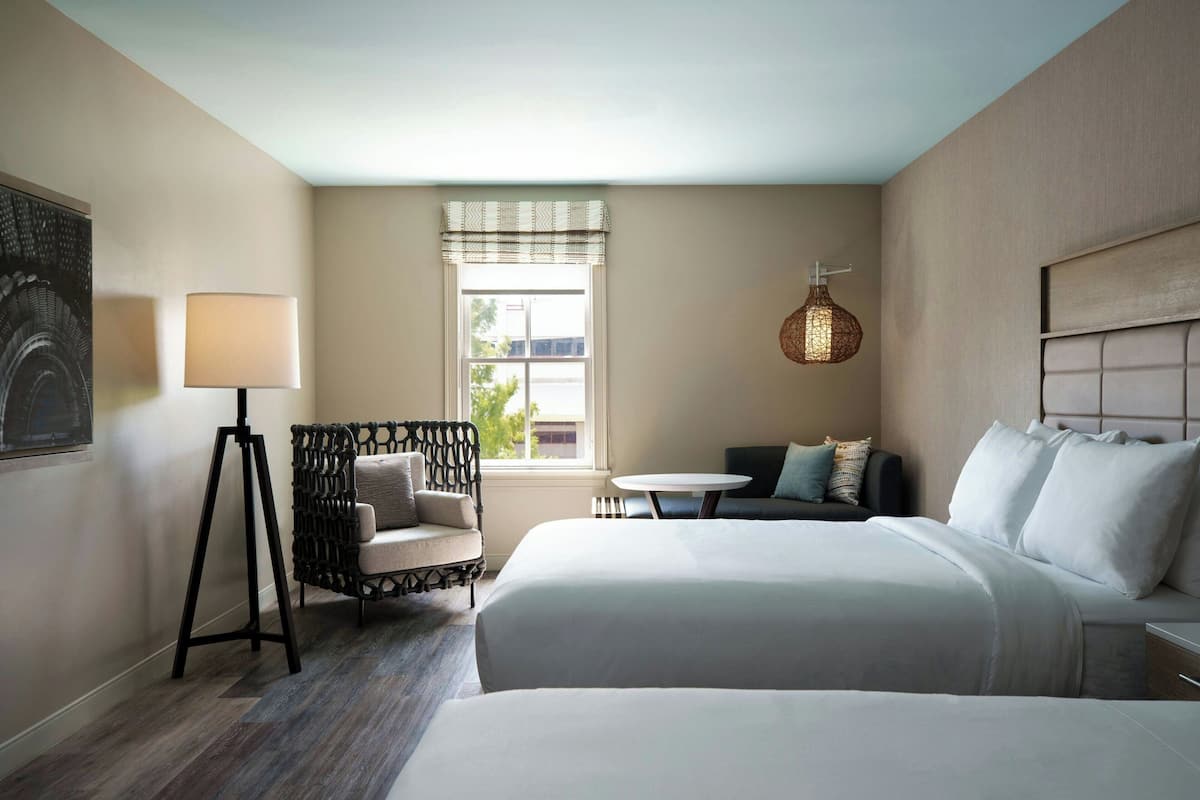 Premium bedding, desk, blackout drapes, soundproofing