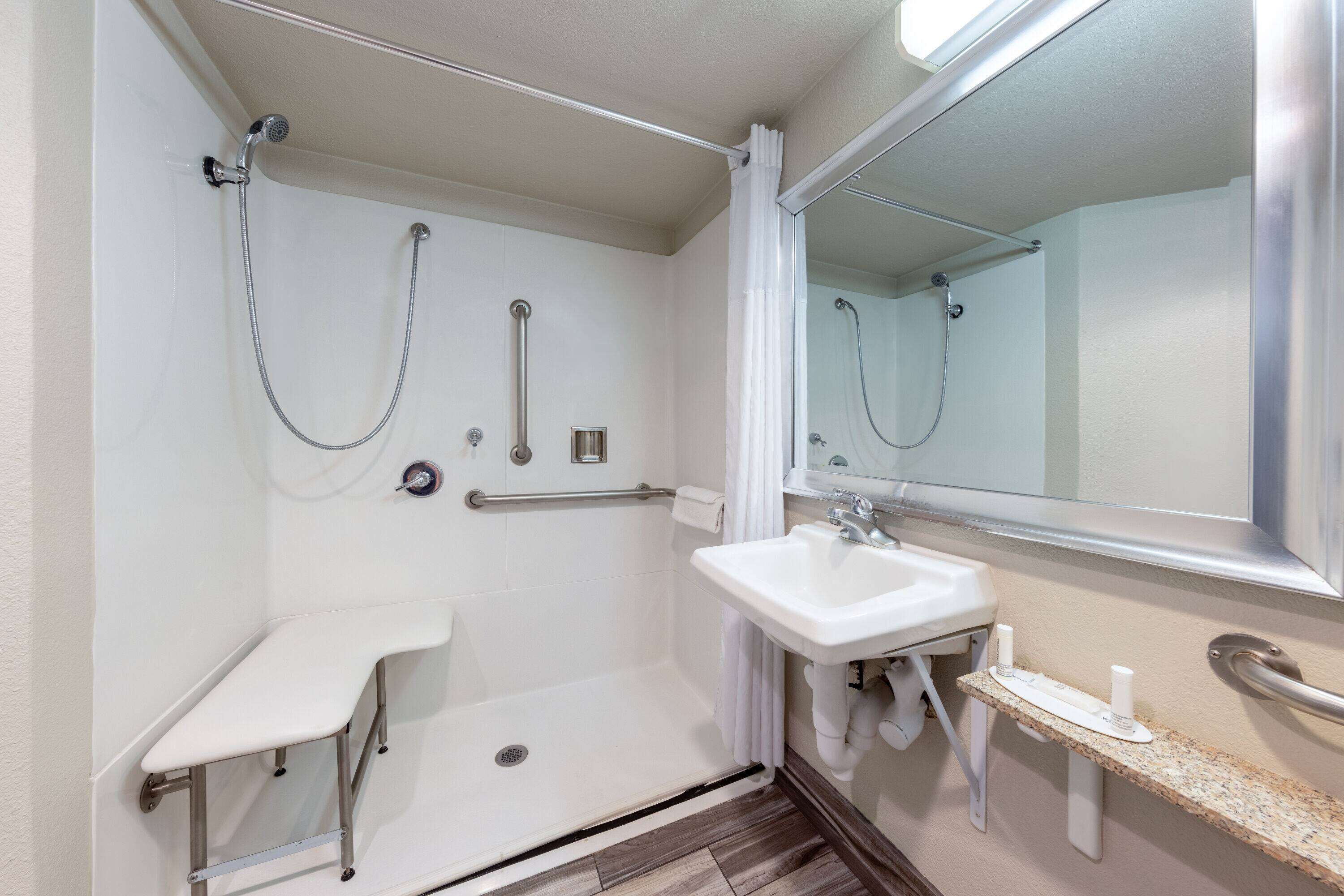 Baño para personas con discapacidad