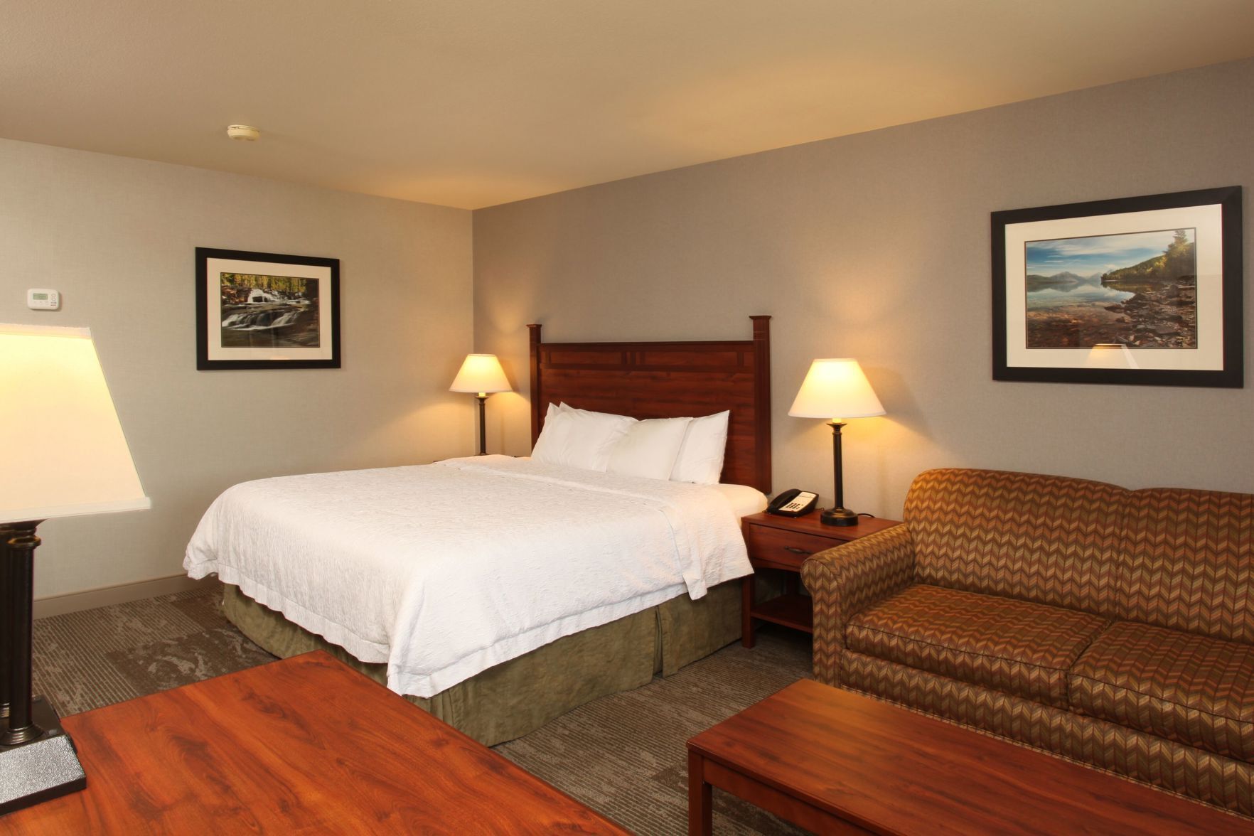 Premium bedding, in-room safe, desk, iron/ironing board