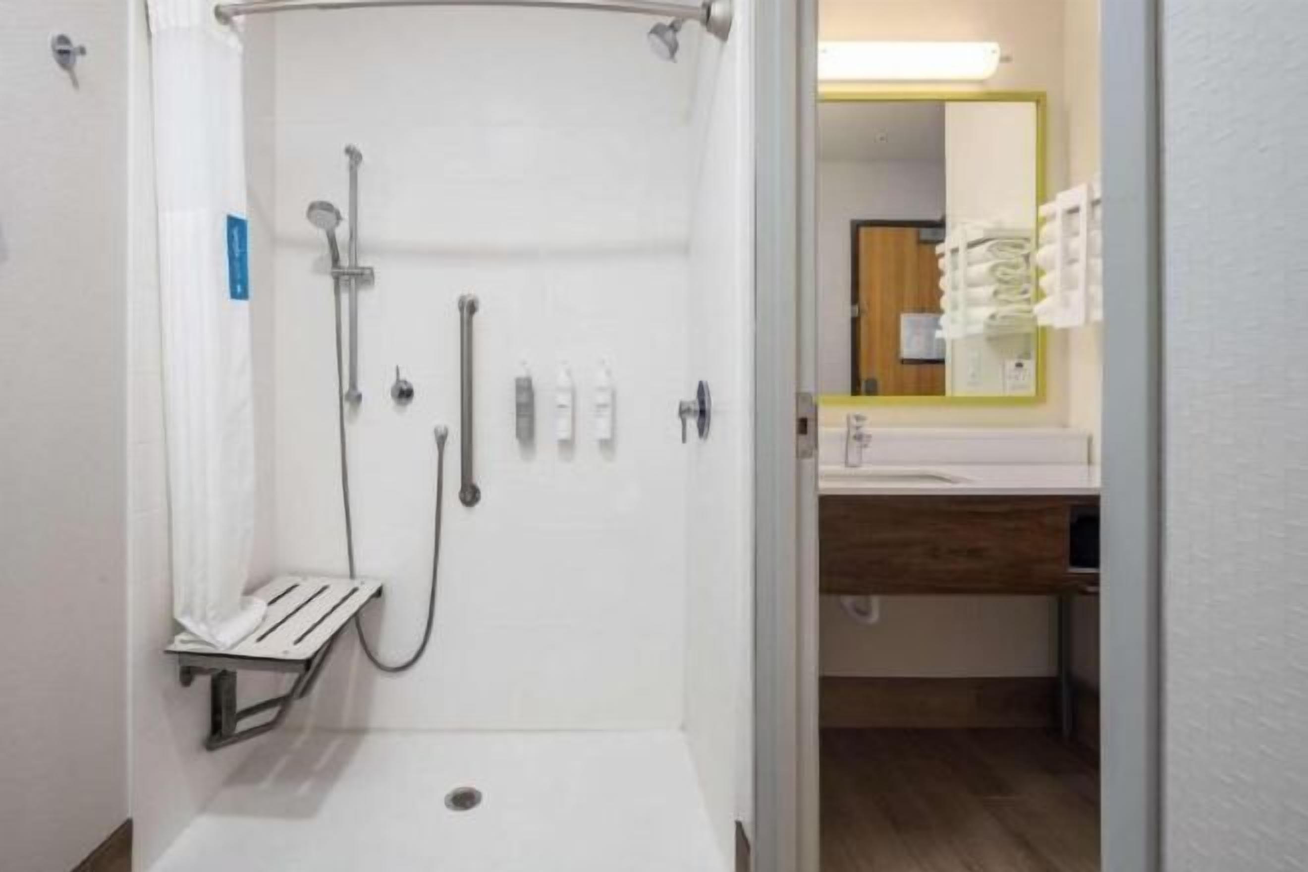 Free toiletries, hair dryer, towels, soap