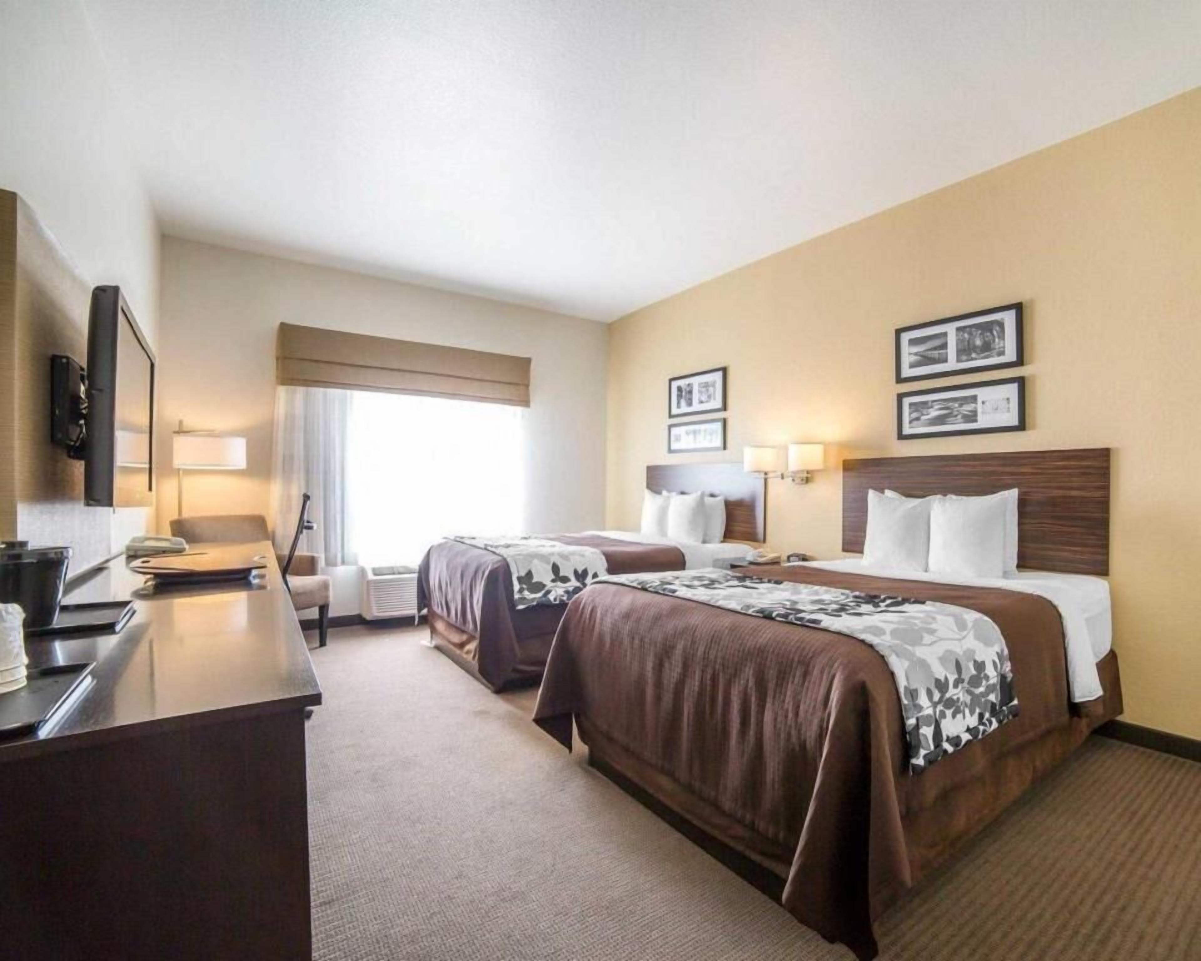 Premium bedding, pillowtop beds, in-room safe, desk