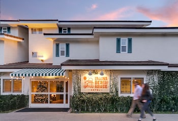 Hotel exterior and entrance at Laguna Beach House