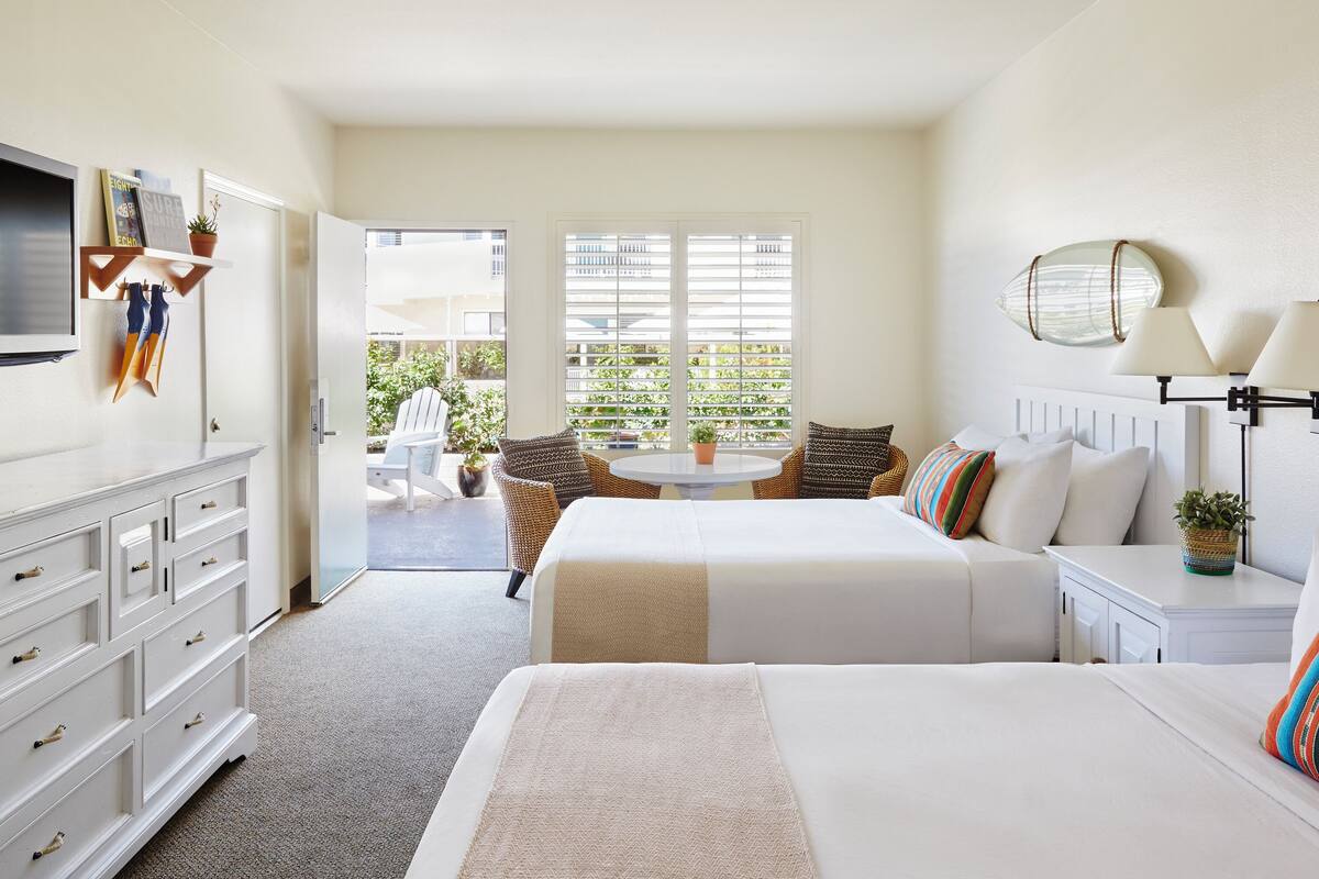 pillow-top beds, minibar, desk, iron/ironing board