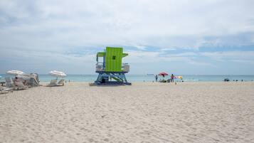 Beach nearby, sun loungers, beach umbrellas, beach towels