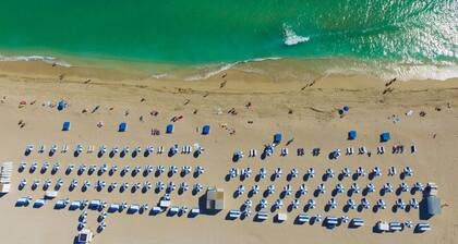 Dream South Beach, by Hyatt