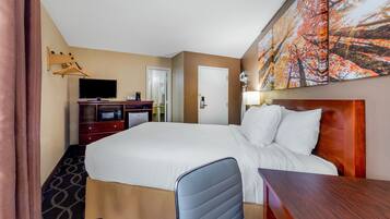 Kamar, 1 Tempat Tidur Queen, Bebas Asap Rokok | Meja kerja, ruang kerja ramah laptop, dan tirai kedap cahaya