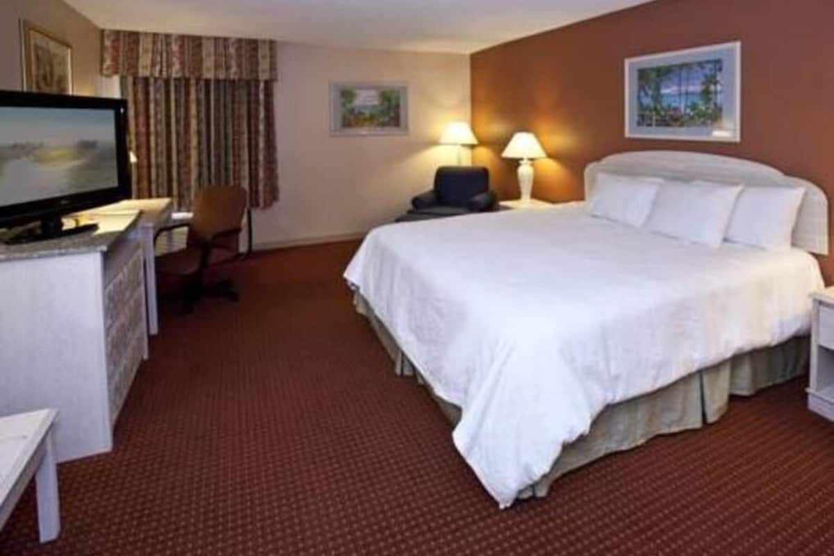 Premium bedding, pillowtop beds, iron/ironing board