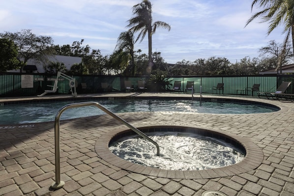 Outdoor pool, sun loungers