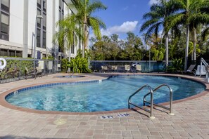 Outdoor pool, sun loungers