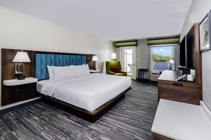 Rom, 1 kingsize-seng, balkong | Blendingsgardiner, strykejern/-brett, wi-fi (inkludert) og sengetøy