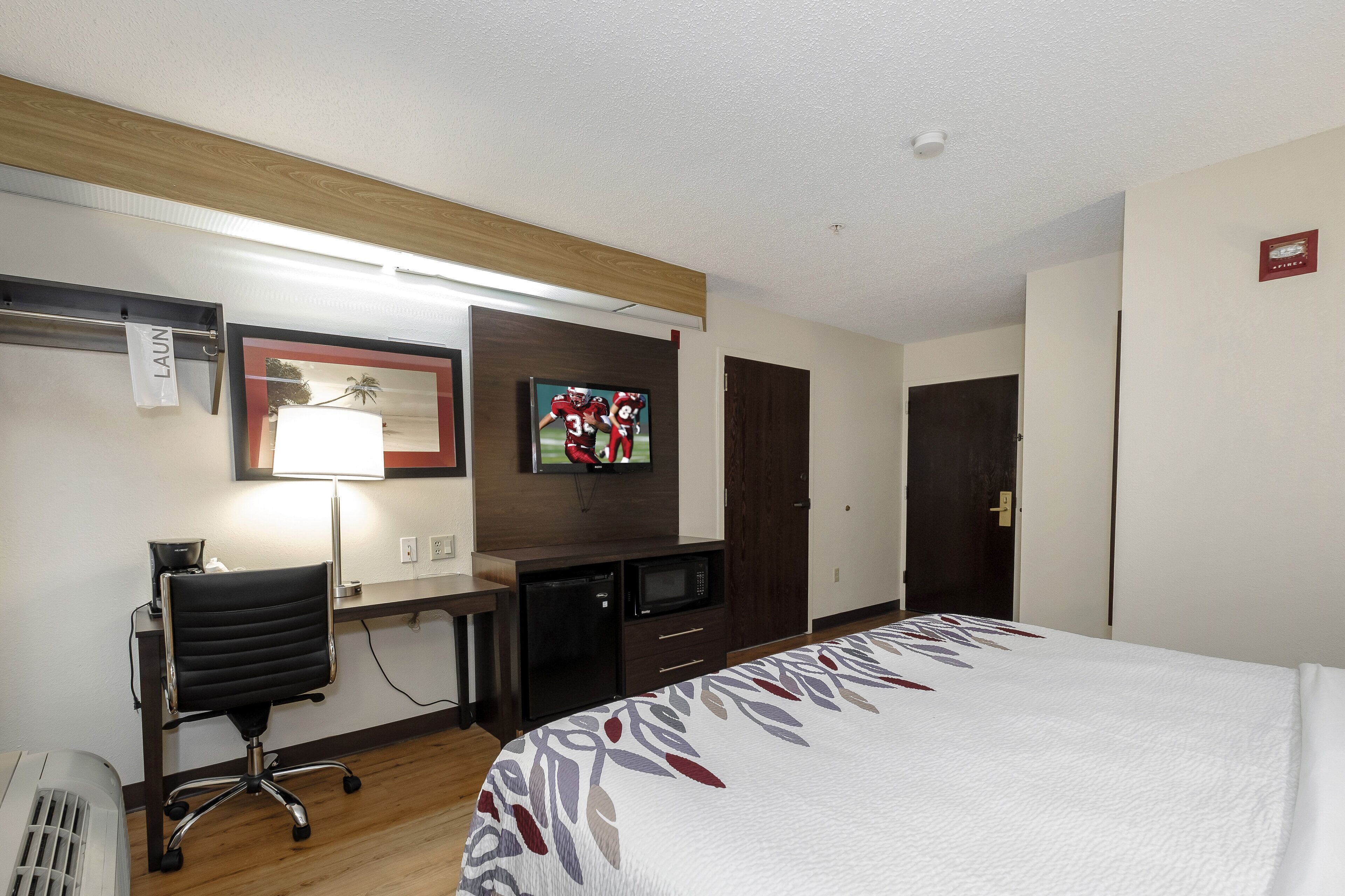 Photo - Red Roof Inn Pensacola Fairgrounds