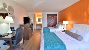 低刺激性寝具、デスク、ノートパソコン用作業スペース、アイロン / アイロン台