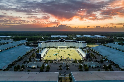 Howard Johnson by Wyndham Ocala FL I-75