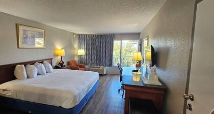 Days Inn by Wyndham Orlando Downtown