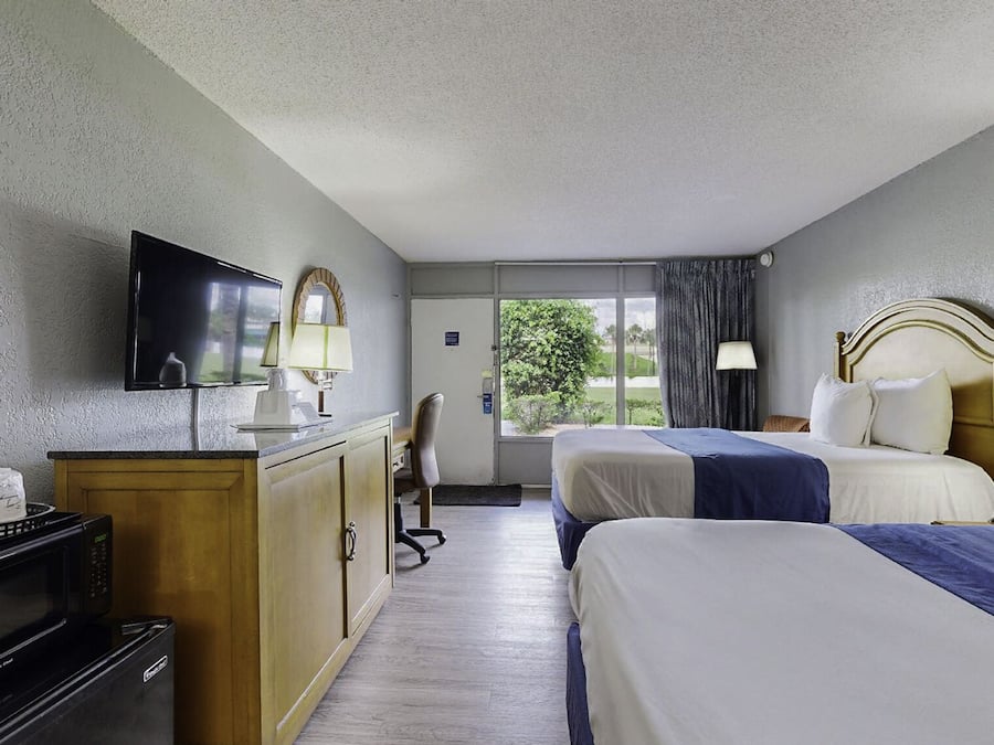 In-room safe, desk, blackout drapes, free cribs/infant beds