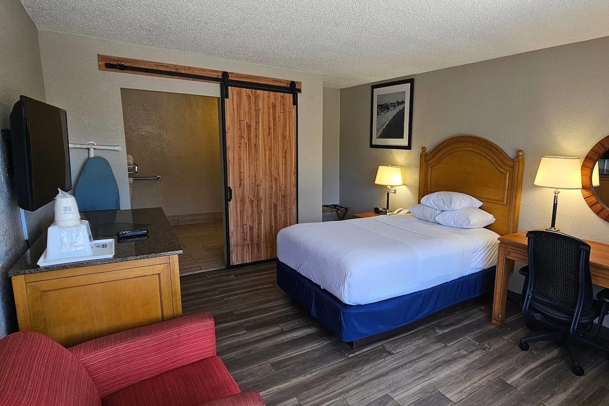 In-room safe, desk, blackout curtains, free cots/infant beds