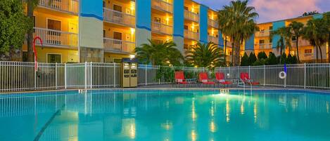 Outdoor pool, open 8:00 AM to 10:00 PM, pool umbrellas, sun loungers