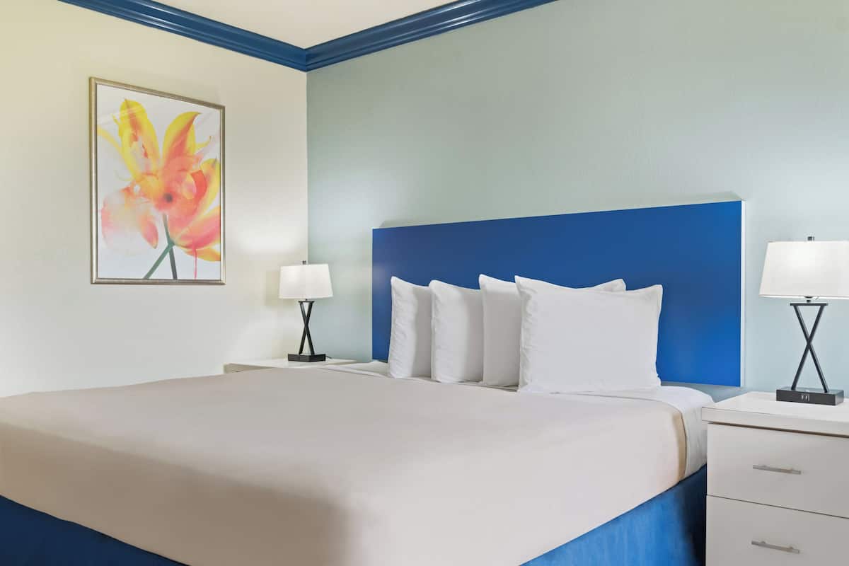 In-room safe, desk, laptop workspace, blackout curtains
