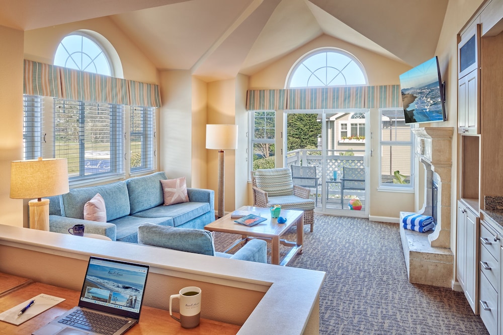 Beach House Hotel by null