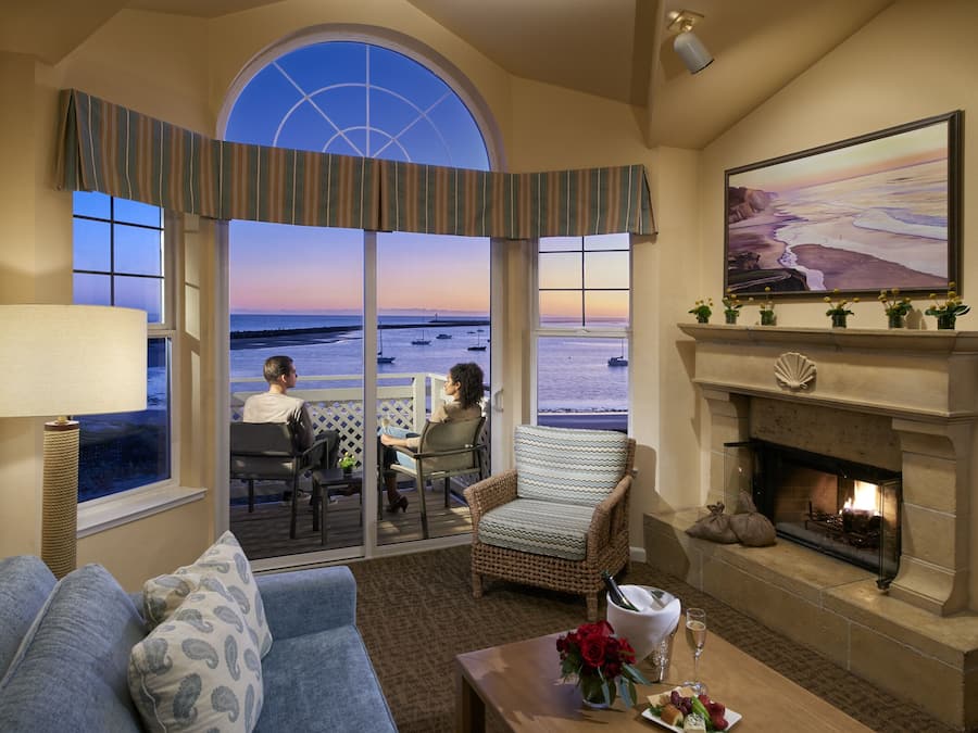 Penthouse Suite, 1 King Bed with Sofabed, Ocean View | Beach/ocean view