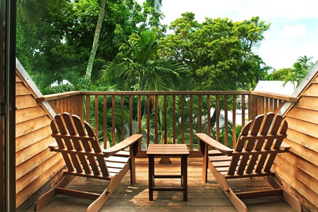 Island City House Hotel - Image 15