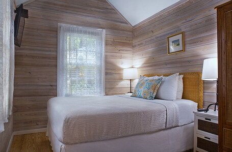 Island City House Hotel - Image 10