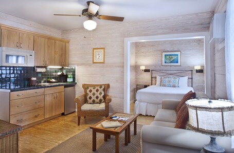Island City House Hotel - Image 16