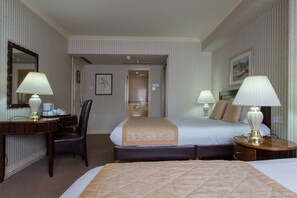 1 bedroom, in-room safe, desk, WiFi