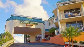 EntrĂ©e de lâhĂ©bergement