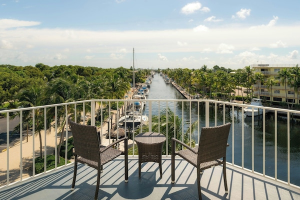 Suite, 1 Bedroom, Balcony, Marina View | Pillowtop beds, in-room safe, individually decorated